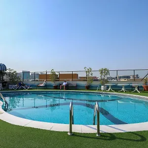 Hotel Aavri